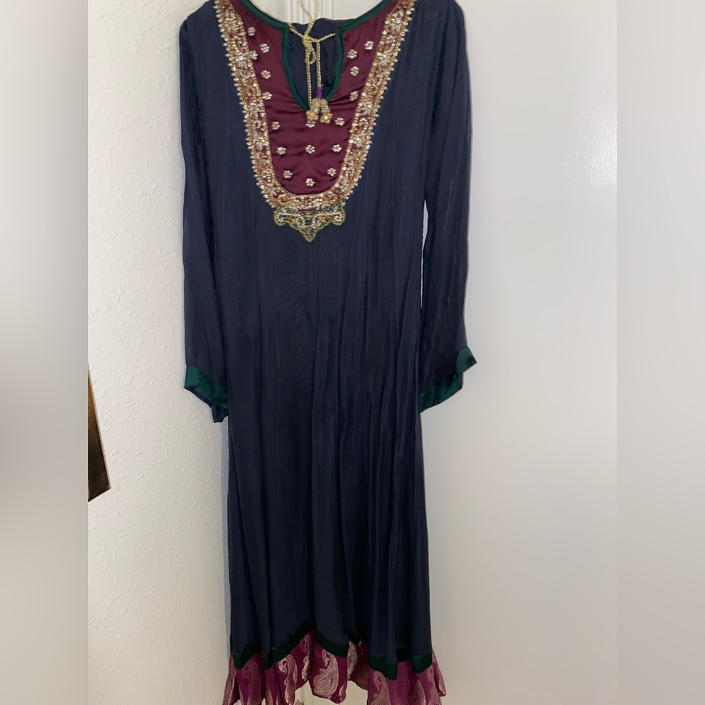 Gray long frock with embellishments on front & back, with trouser & dupatta. - Picture 2 of 4